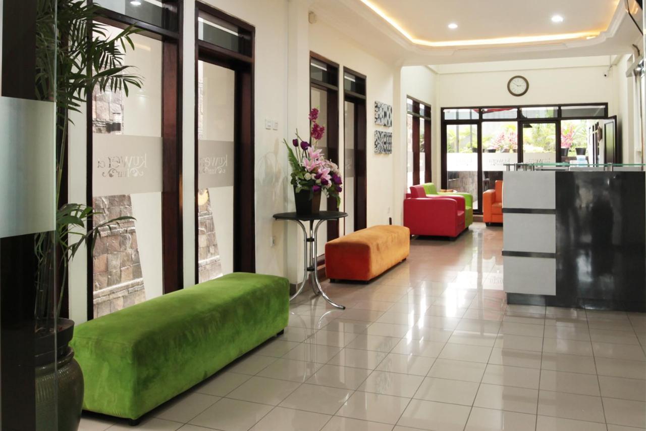 Oyo 202 Kuwera Inn Bandung Exteriör bild