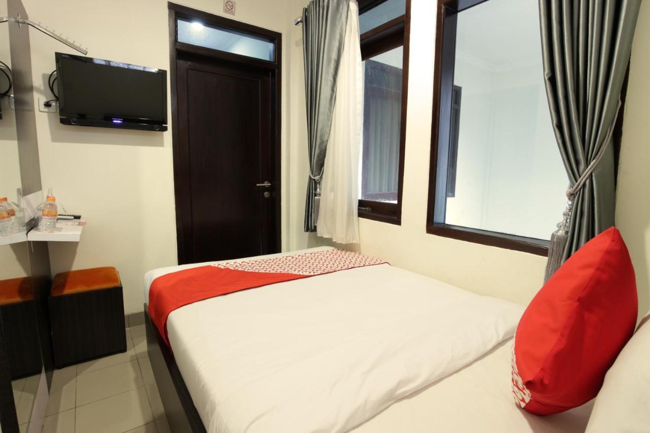 Oyo 202 Kuwera Inn Bandung Exteriör bild