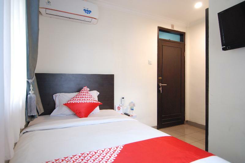 Oyo 202 Kuwera Inn Bandung Exteriör bild